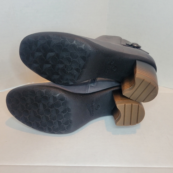 Dansko Page Boot - Picture 4 of 5